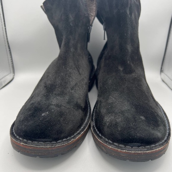 Boemos Suede Leather Zippered Ankle Boots 12